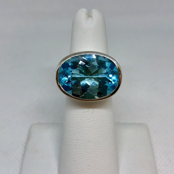 Satya Jewelry Jewelry - Satya Blue Topaz Silver Cocktail Ring